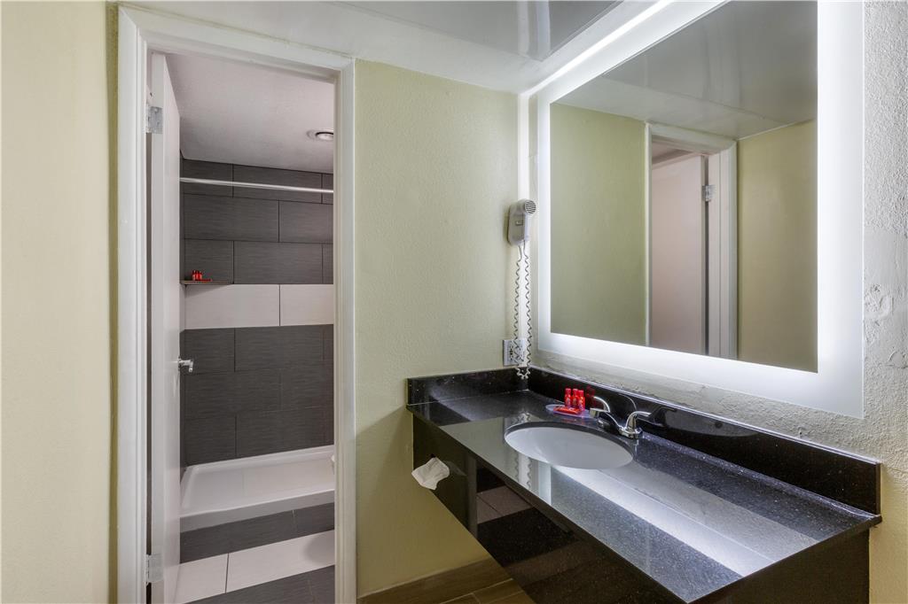 SureStay by Best Western Chambers Petrified Forest Image