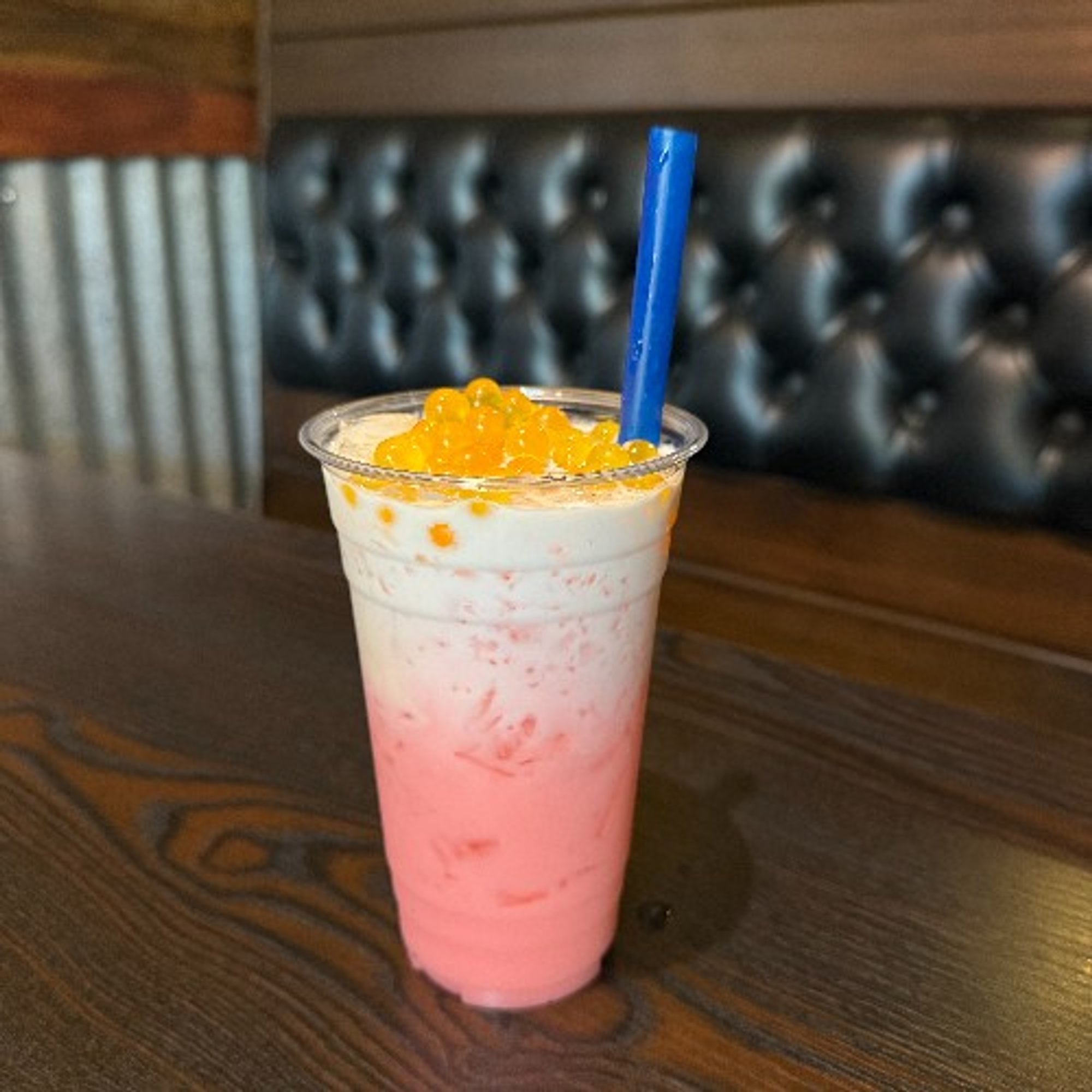 Milky Strawberry (24 oz)