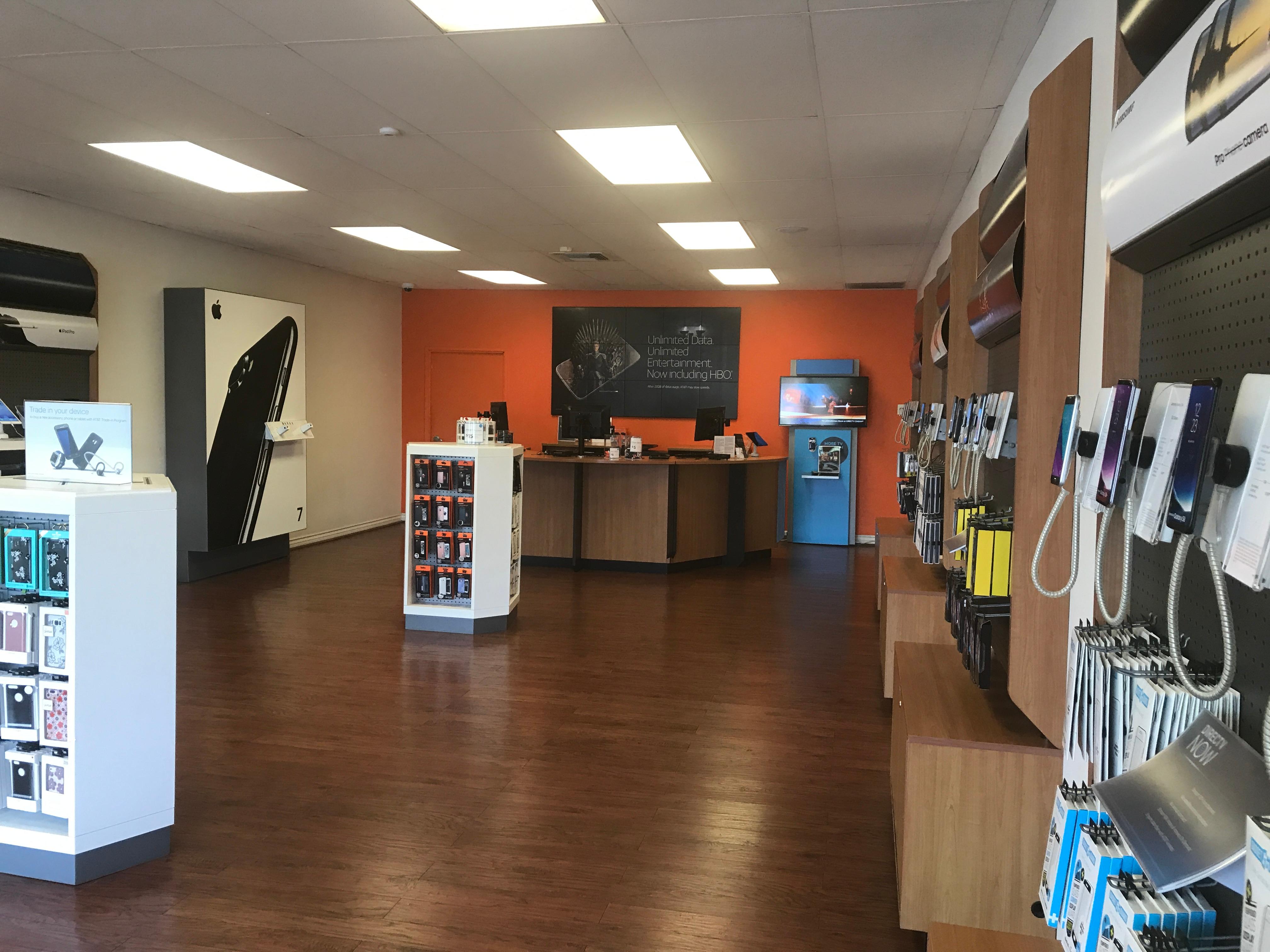 AT&T Store Photo