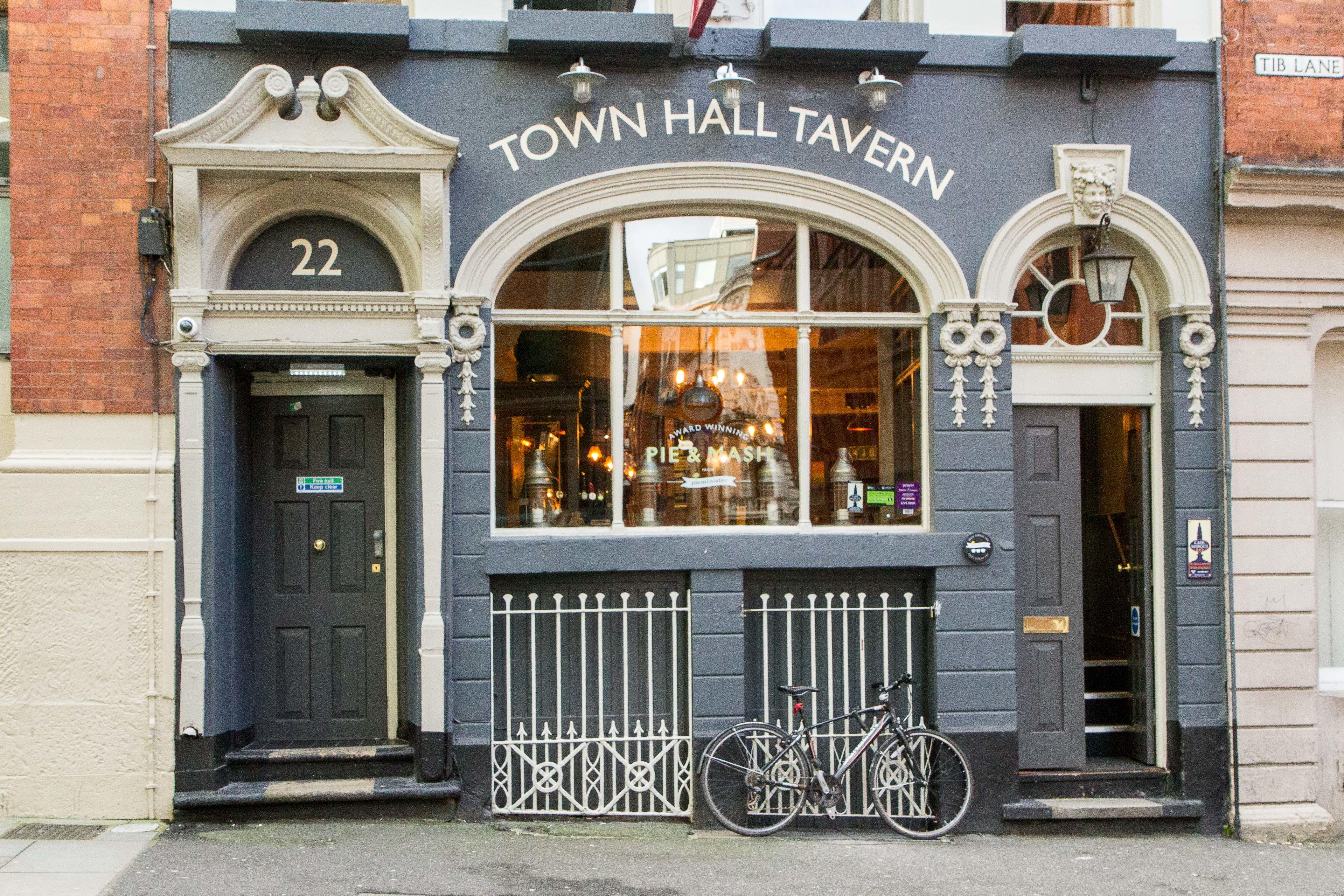 Images The Town Hall Tavern