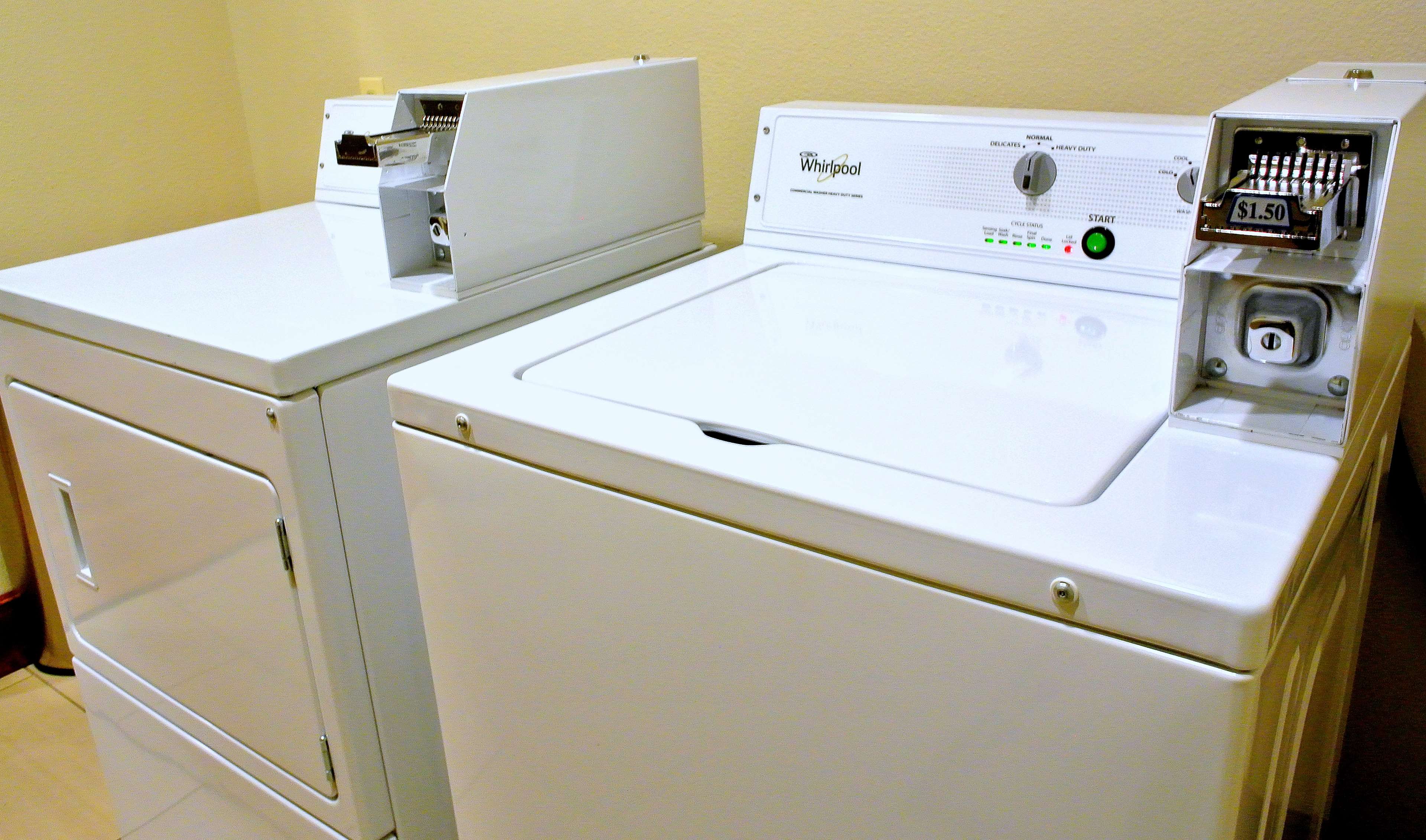 Best Western Plus Plaza by the Green Photo