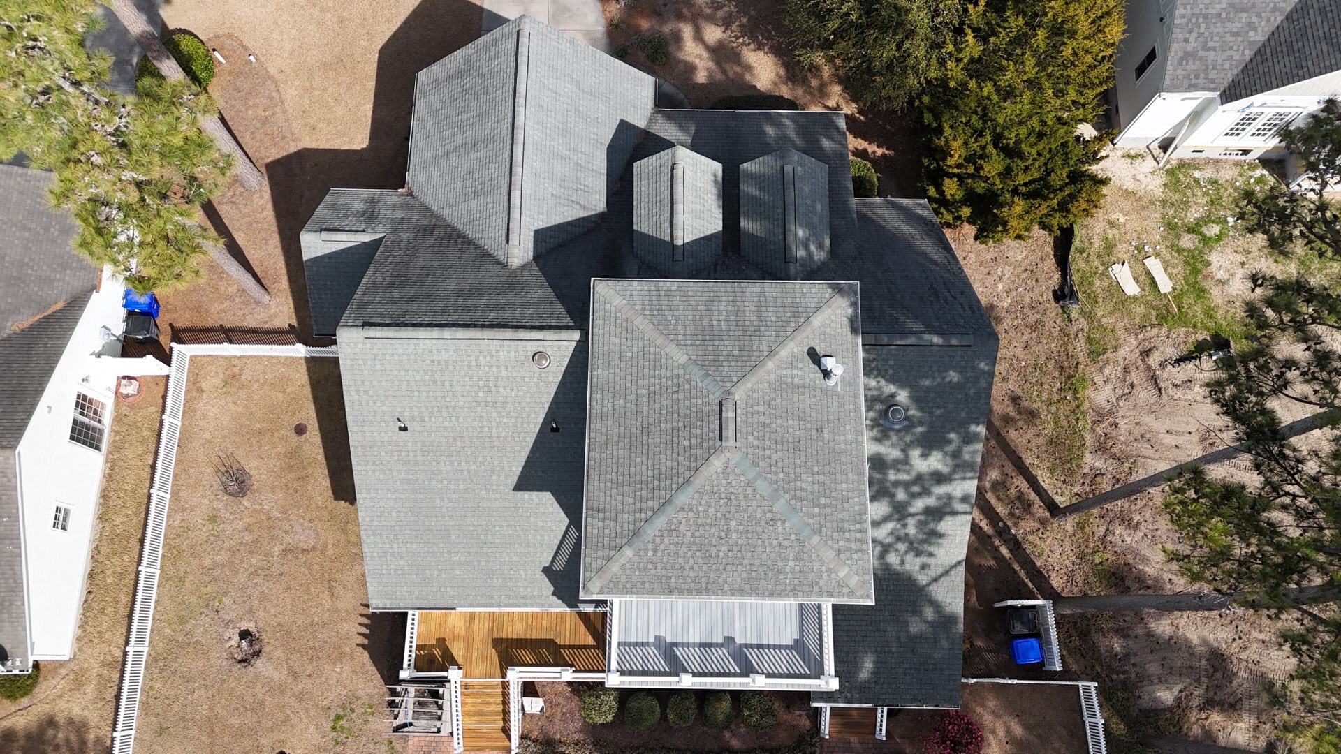 Willis Roofing Image