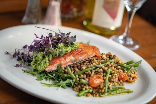 Wild Alaskan Salmon 1 fillet side