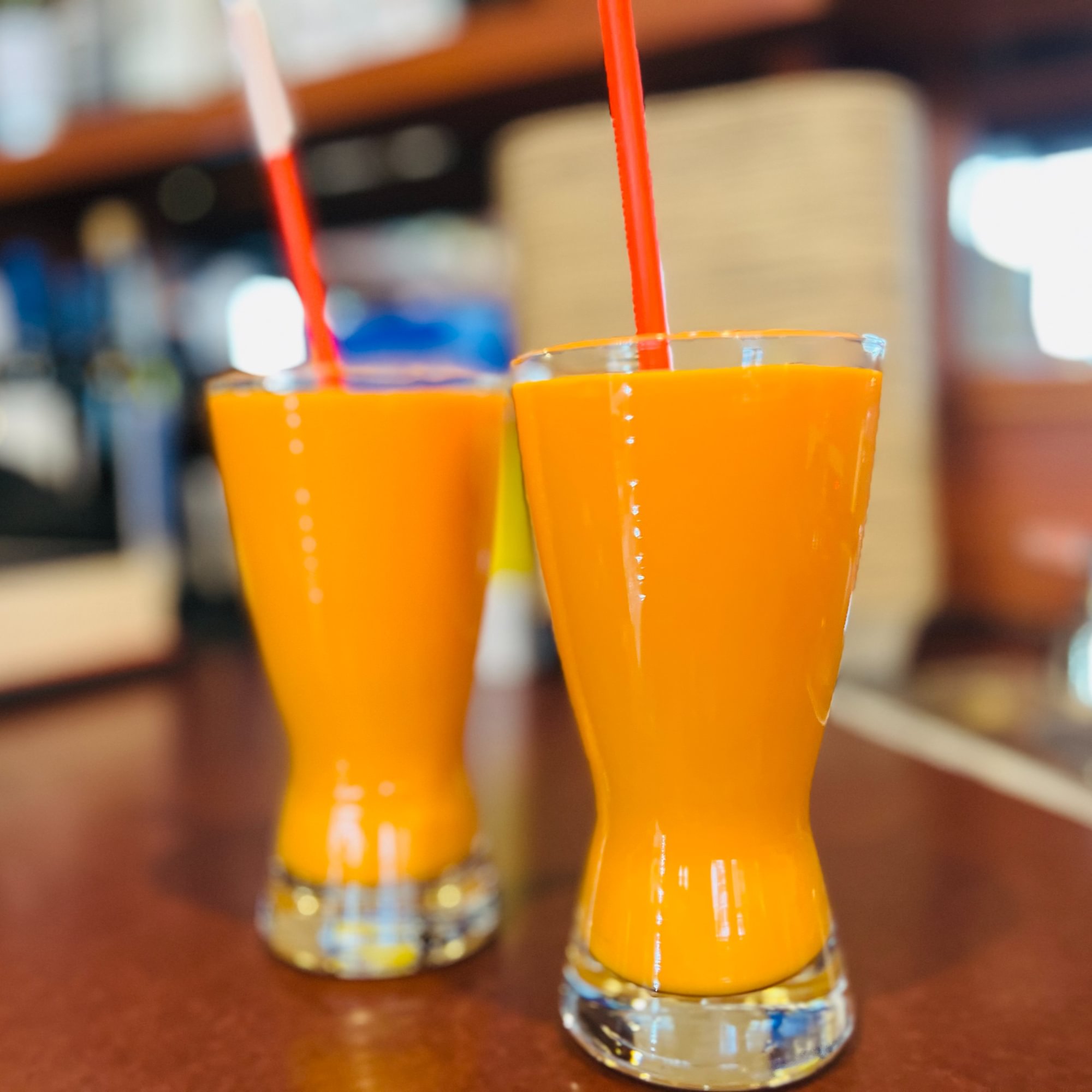 Mango Lassi (Yogurt Drinks)