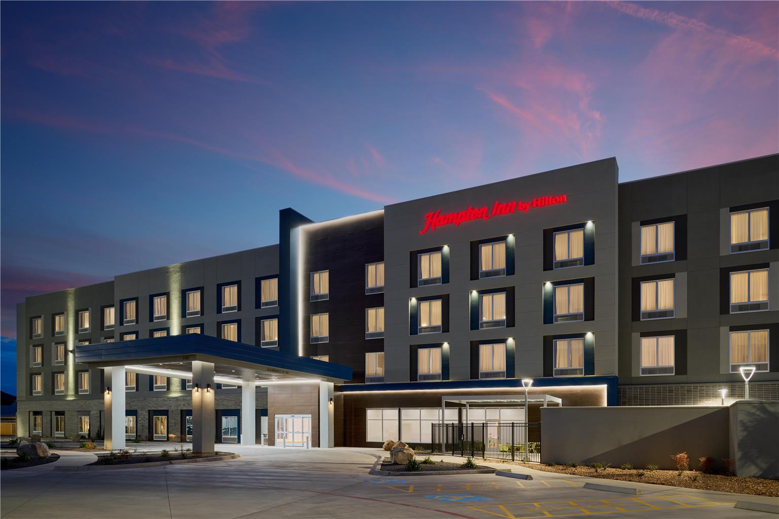Hampton Inn Midland West Image