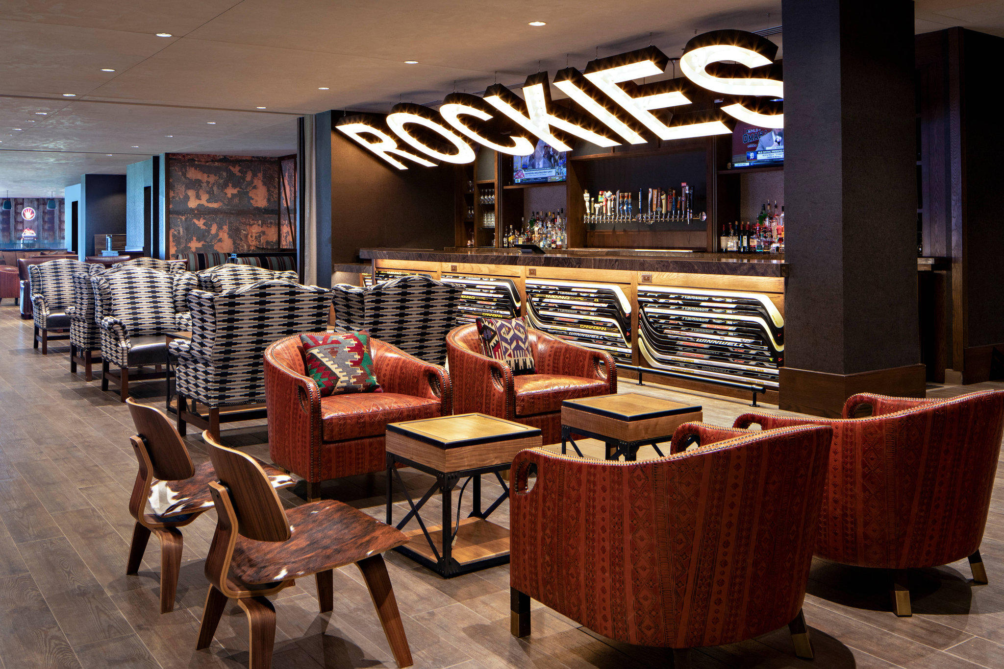 Gaylord Rockies Resort & Convention Center Photo