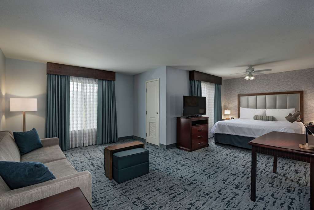 Homewood Suites by Hilton Fort Collins Image