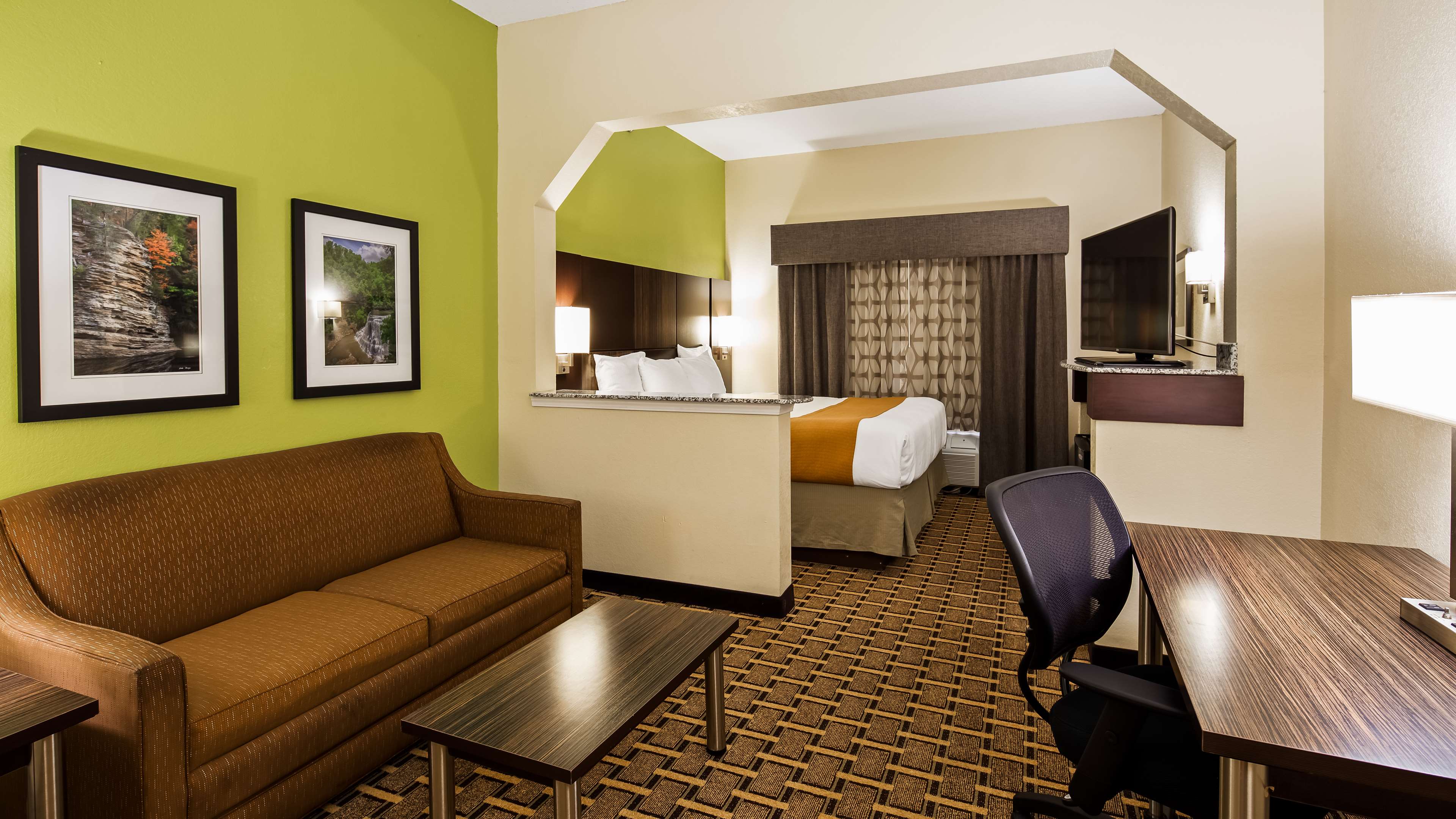 Best Western Knoxville Suites - Downtown Photo