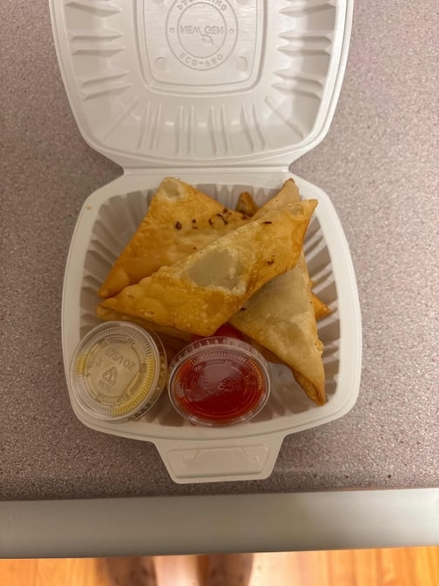Pork Fried Wonton (6 Pieces)