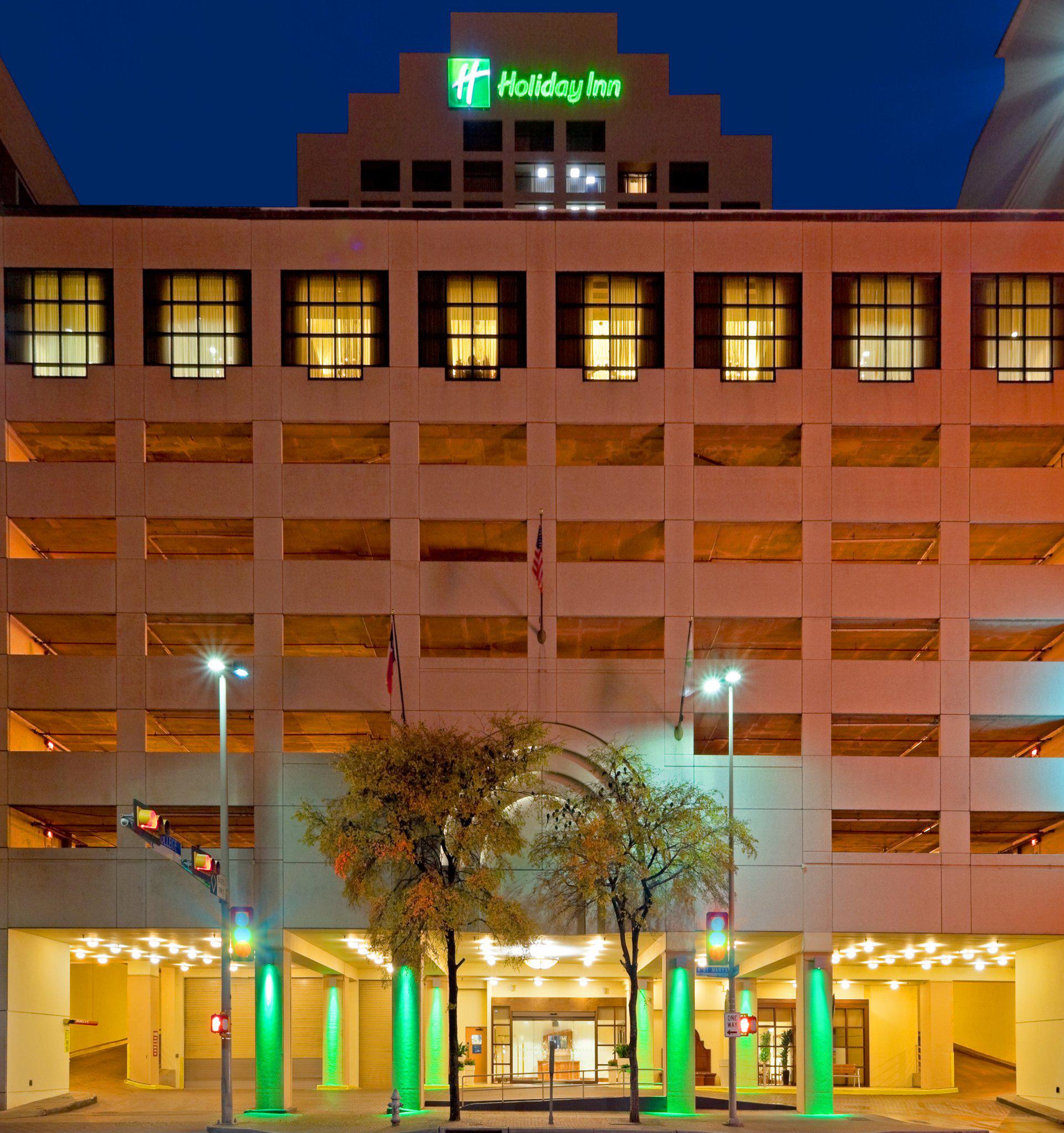 Holiday Inn San Antonio-Riverwalk Photo