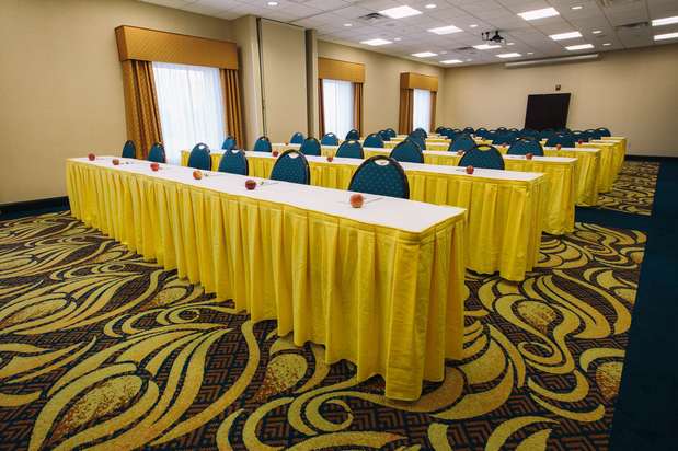 Images Hampton Inn & Suites Effingham