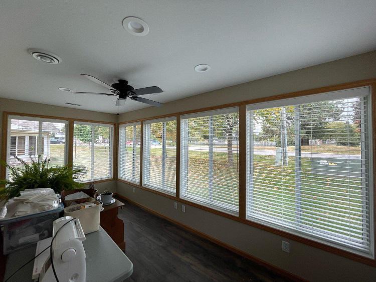 Make every corner of your house selfie-worthy with our Faux Wood Blinds as they showcase the scenery outside perfectly, without having to deal with harsh sunlight at all times. Check out our latest work in this house in Vinton, Iowa.