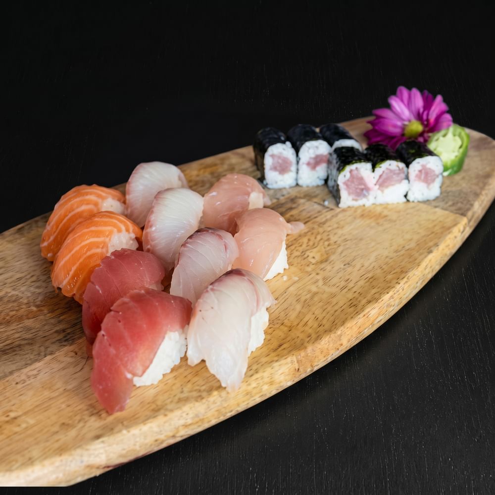 Sushi Deluxe