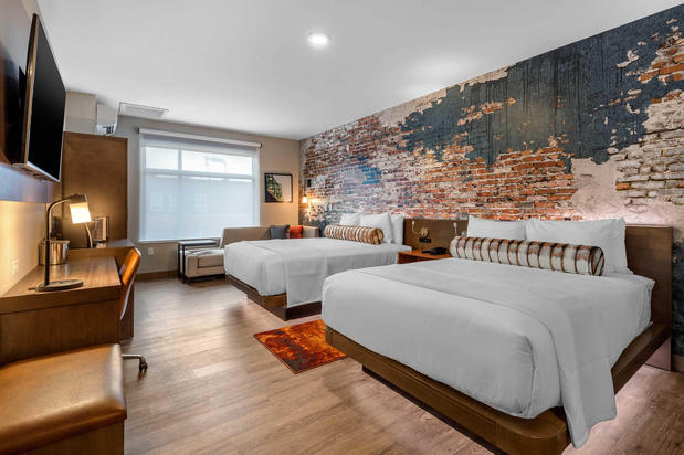 Images Cambria Hotel Omaha Downtown