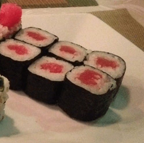 <Tuna Roll* $10