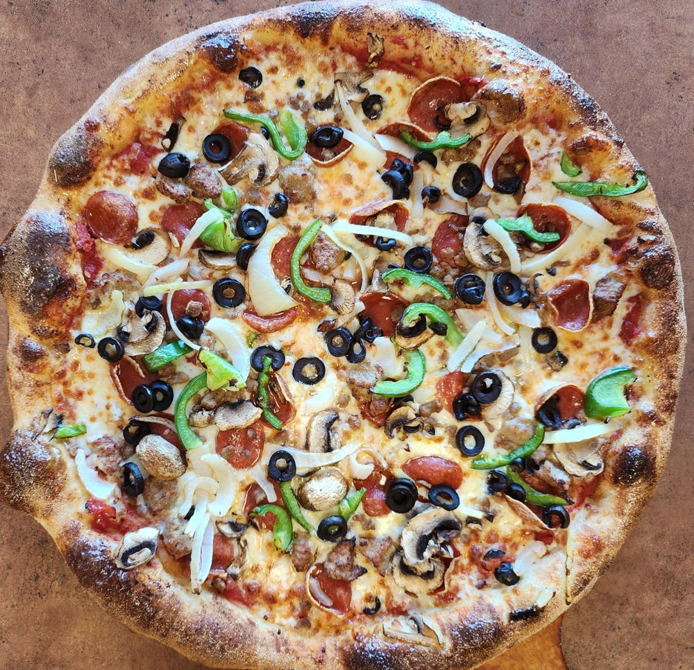 14" Jay's Supreme Pizza