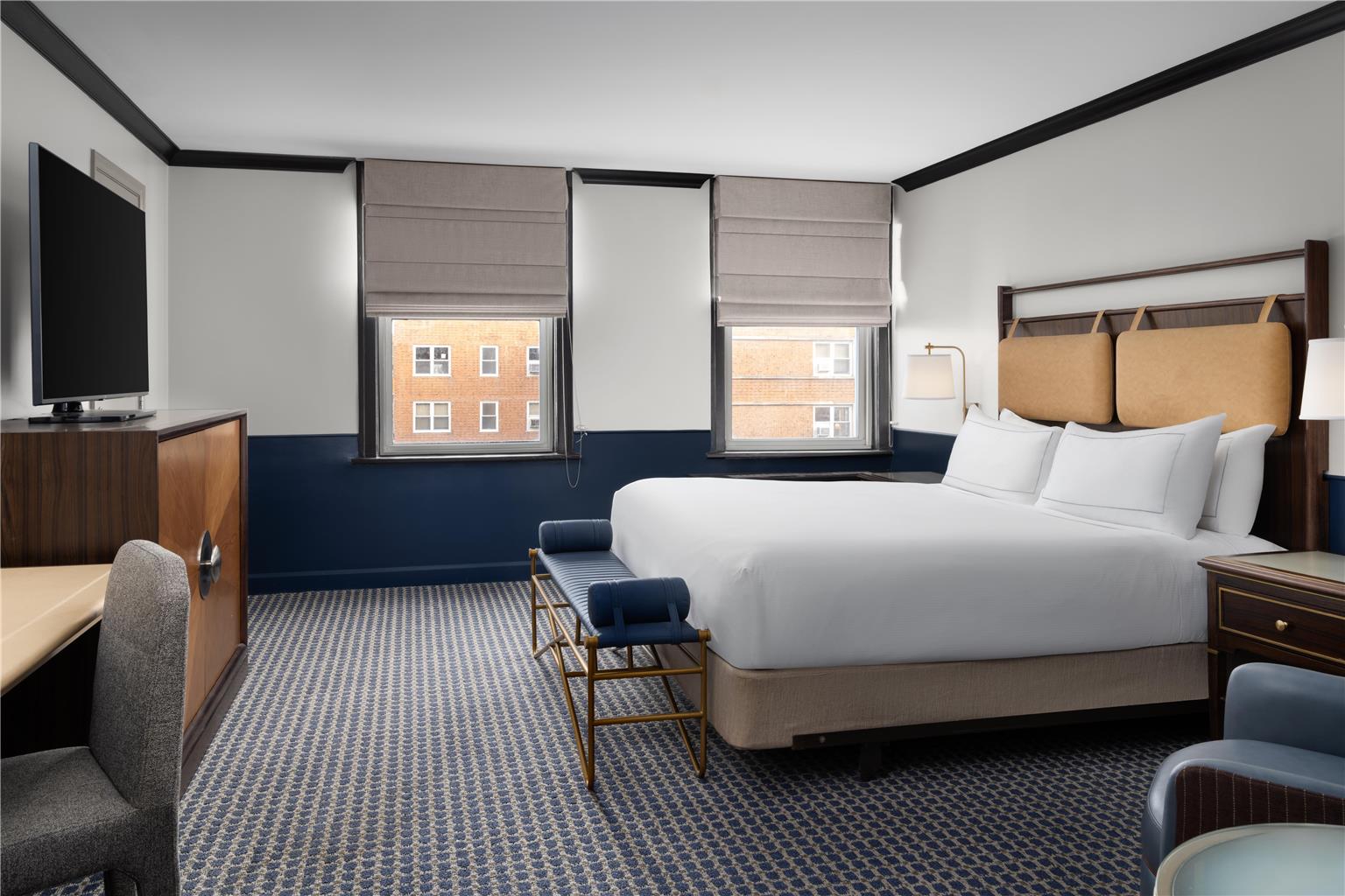 Hilton Orrington/Evanston Image