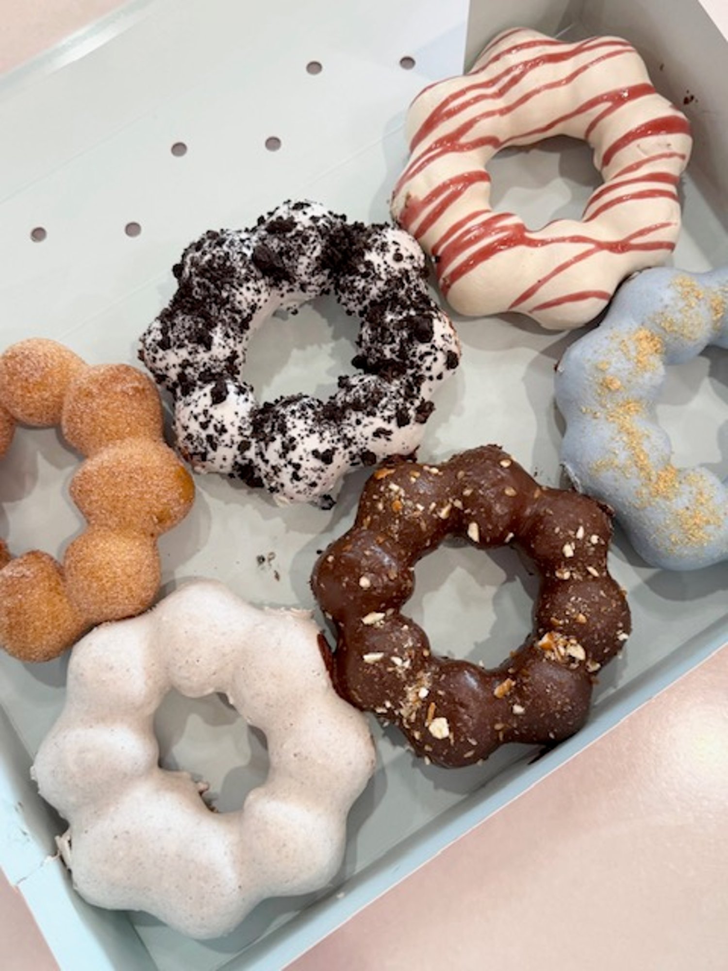 Box of 6 Mochi Donuts