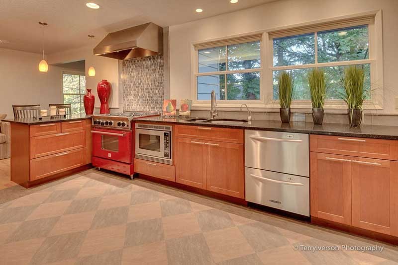 KITCHEN REMODELS