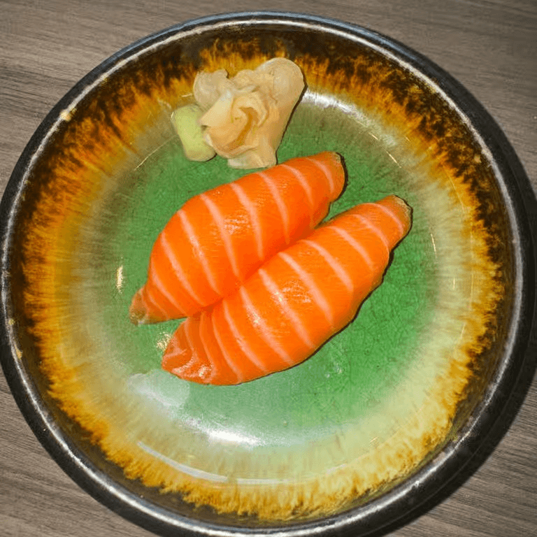 Fresh Salmon - Sake
