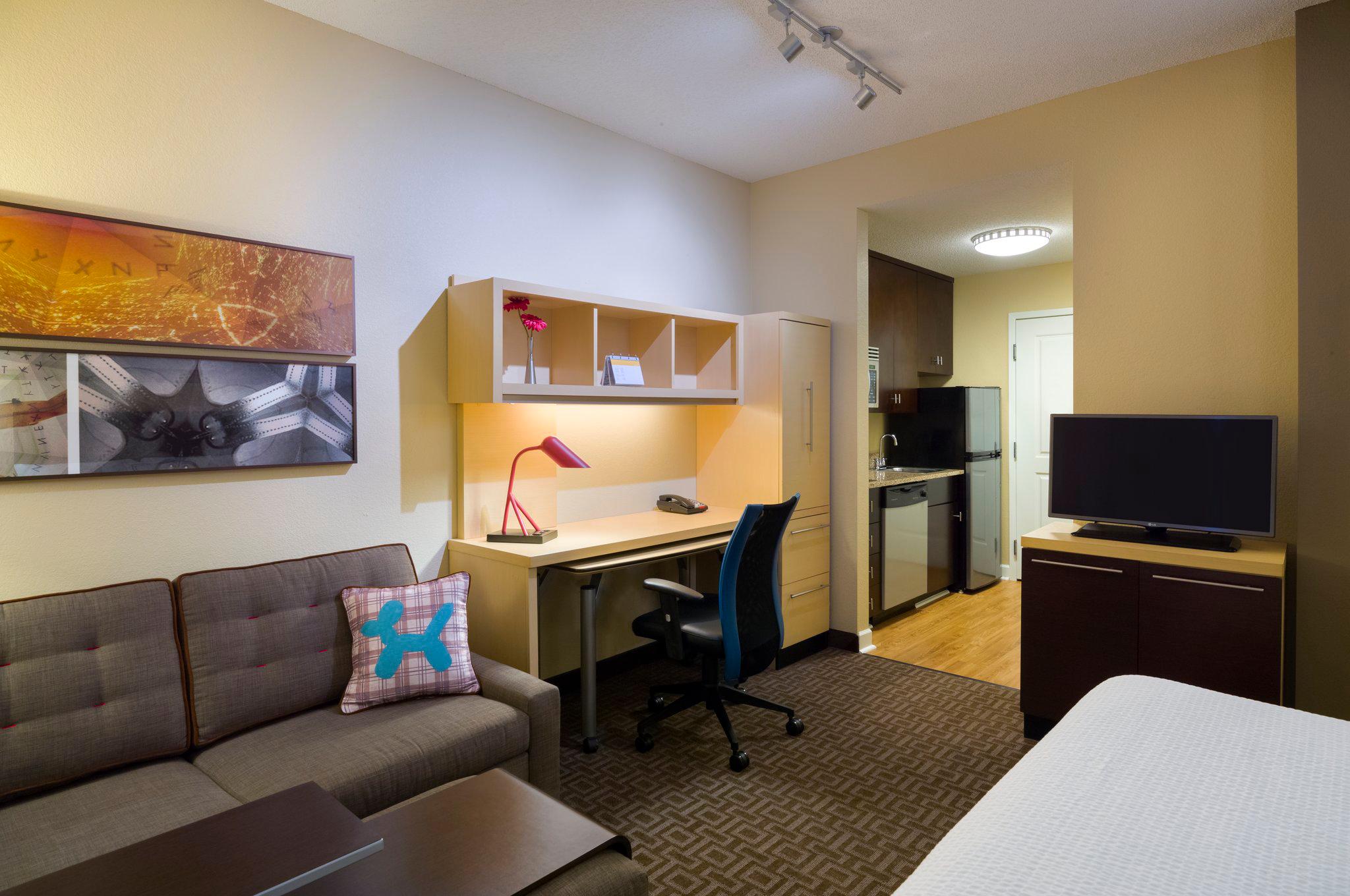 TownePlace Suites by Marriott Harrisburg Hershey Photo