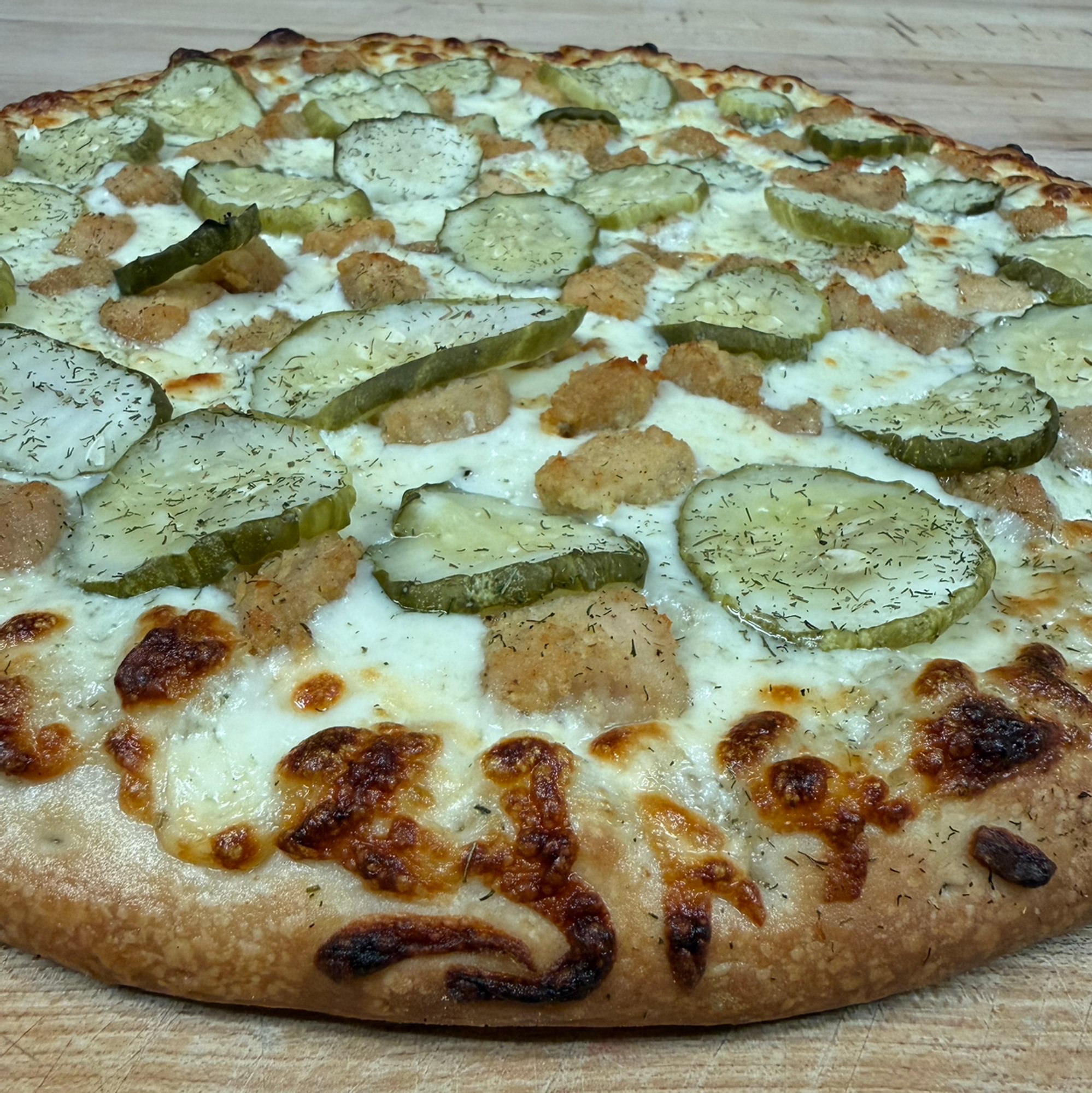 10 Cut Chicken Pickle Pizza