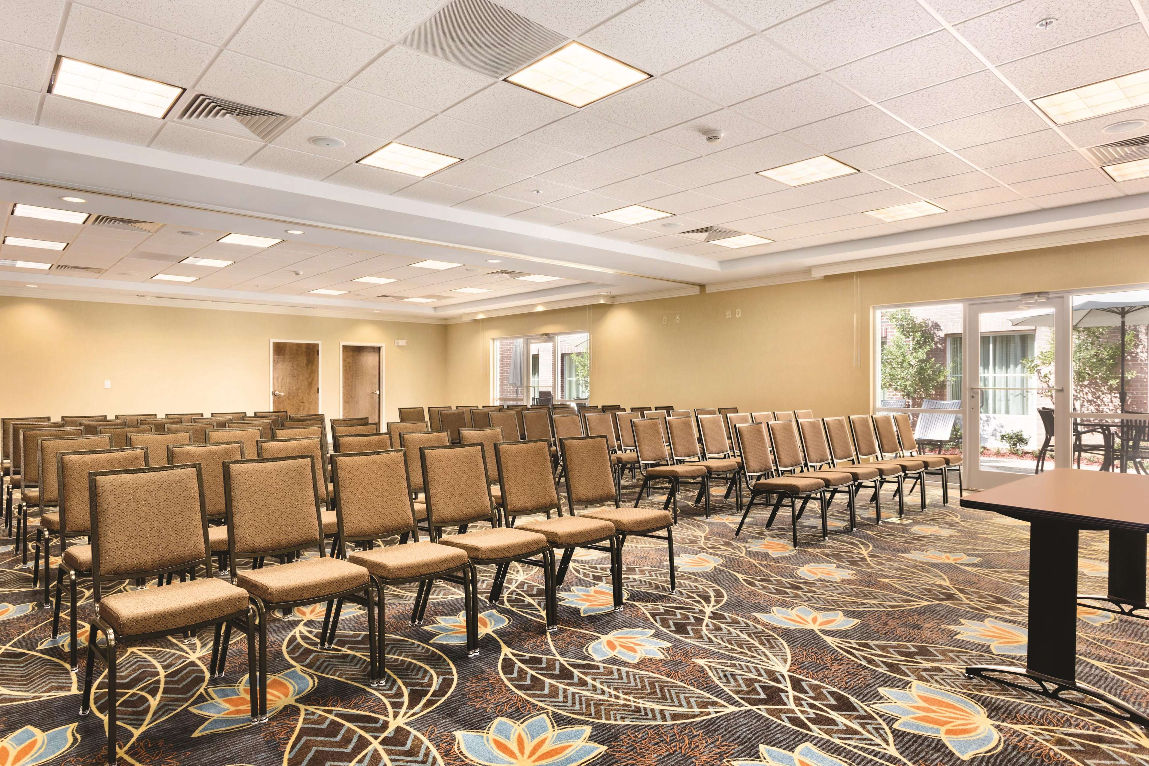 Homewood Suites by Hilton Atlanta Airport North Photo