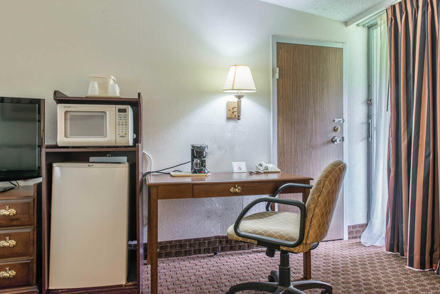 Images Rodeway Inn