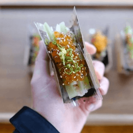 Salmon Roe handroll