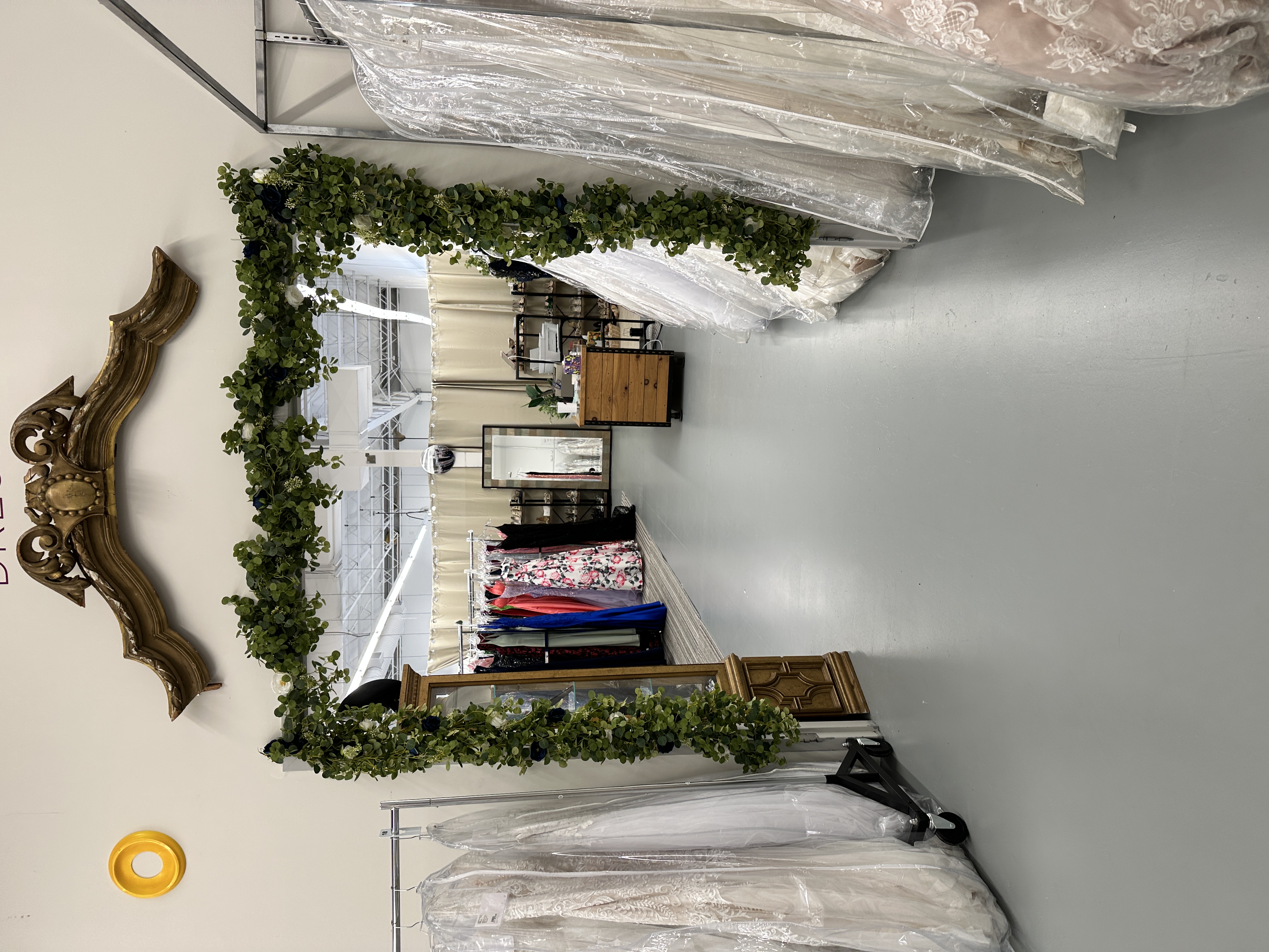 Consignment Bridal & Prom, LLC Image