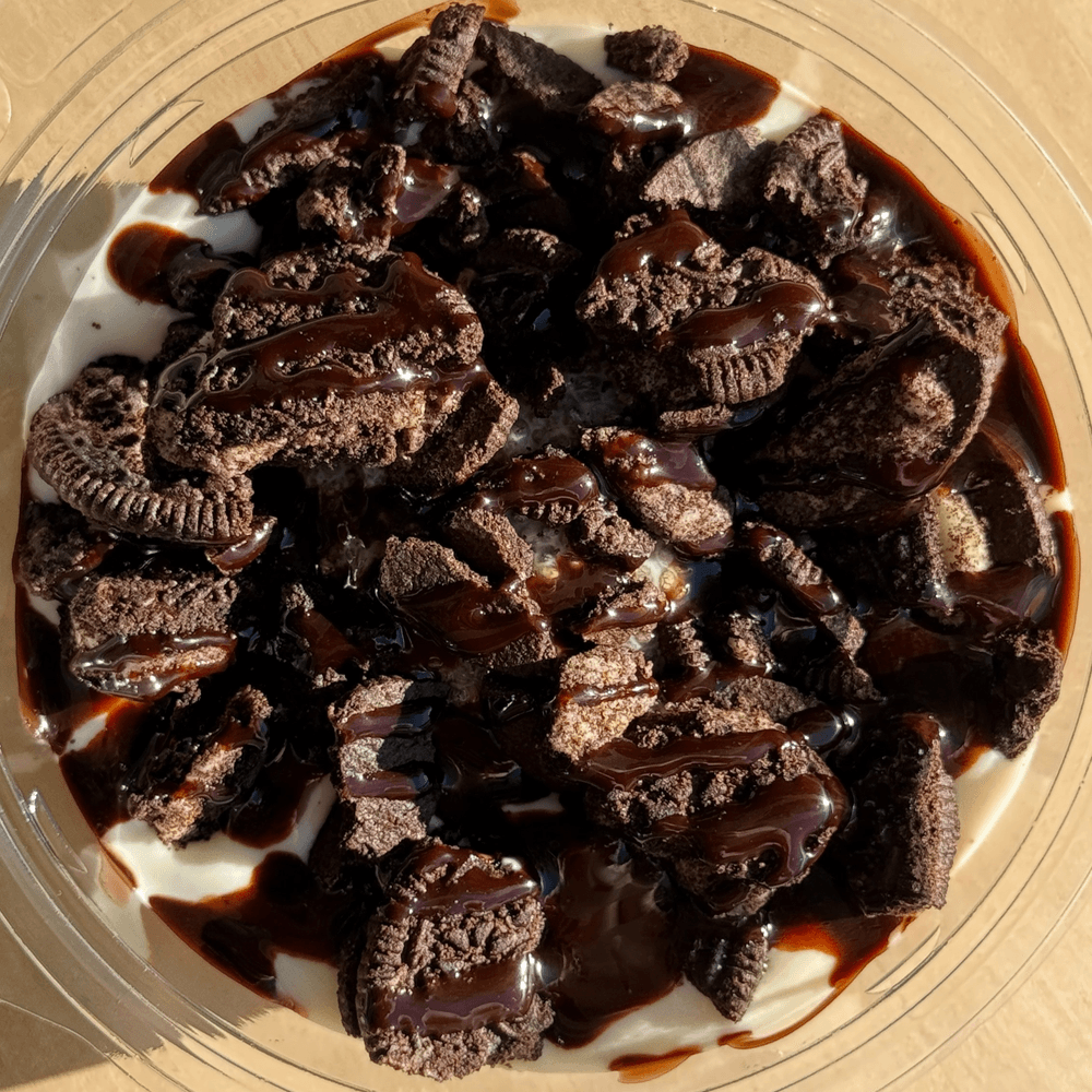 Oreo Crumble Yogurt