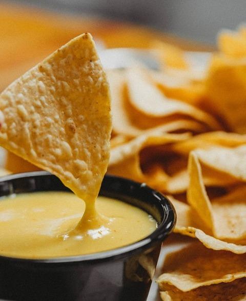 CHIPS, BEER CHEESE, & SALSA