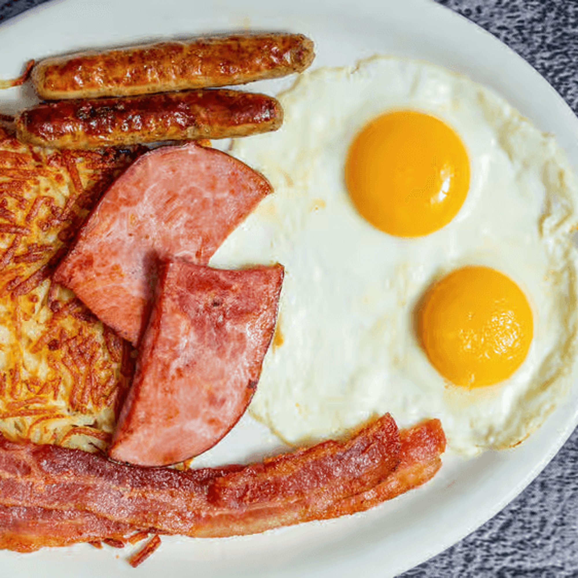 I Heart Deluxe Breakfast