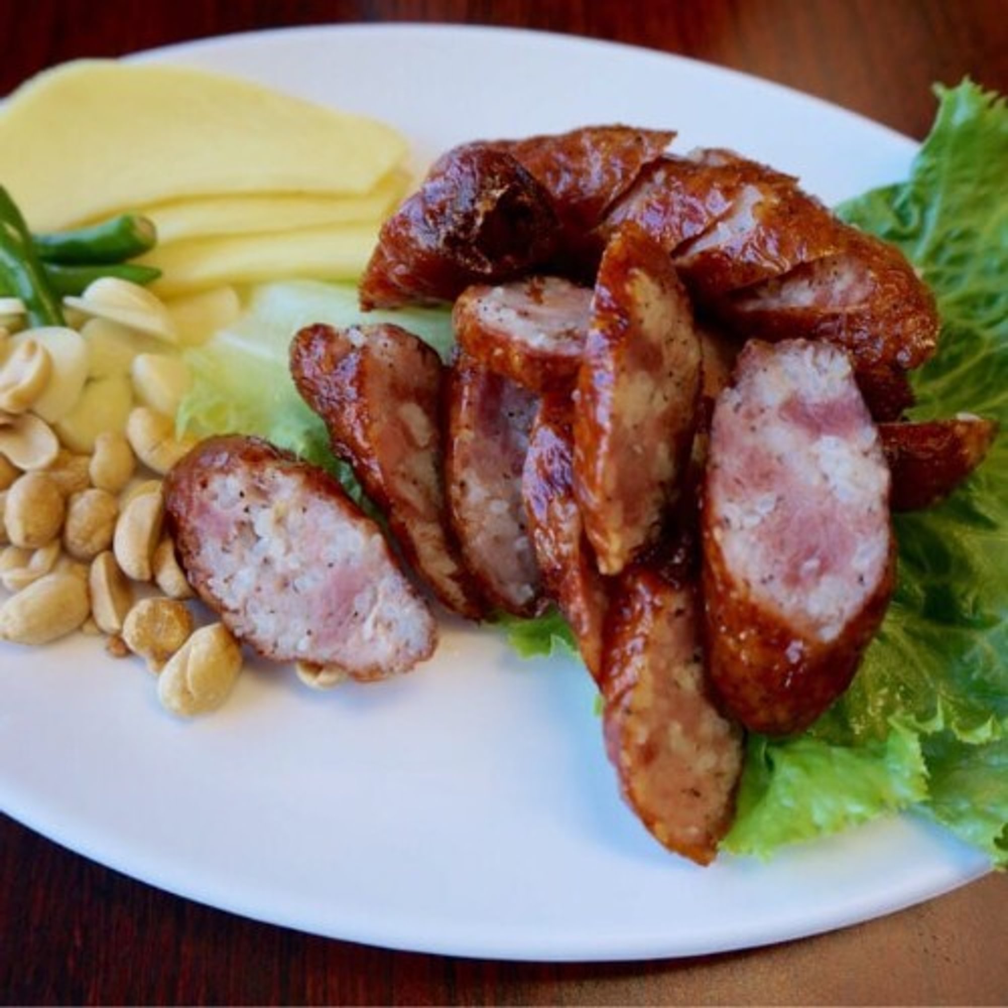 Isaan Sausage (ไส้กรอกอีสาน)