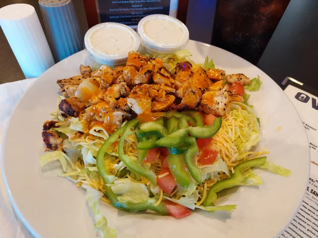 Buffalo Chicken Salad*