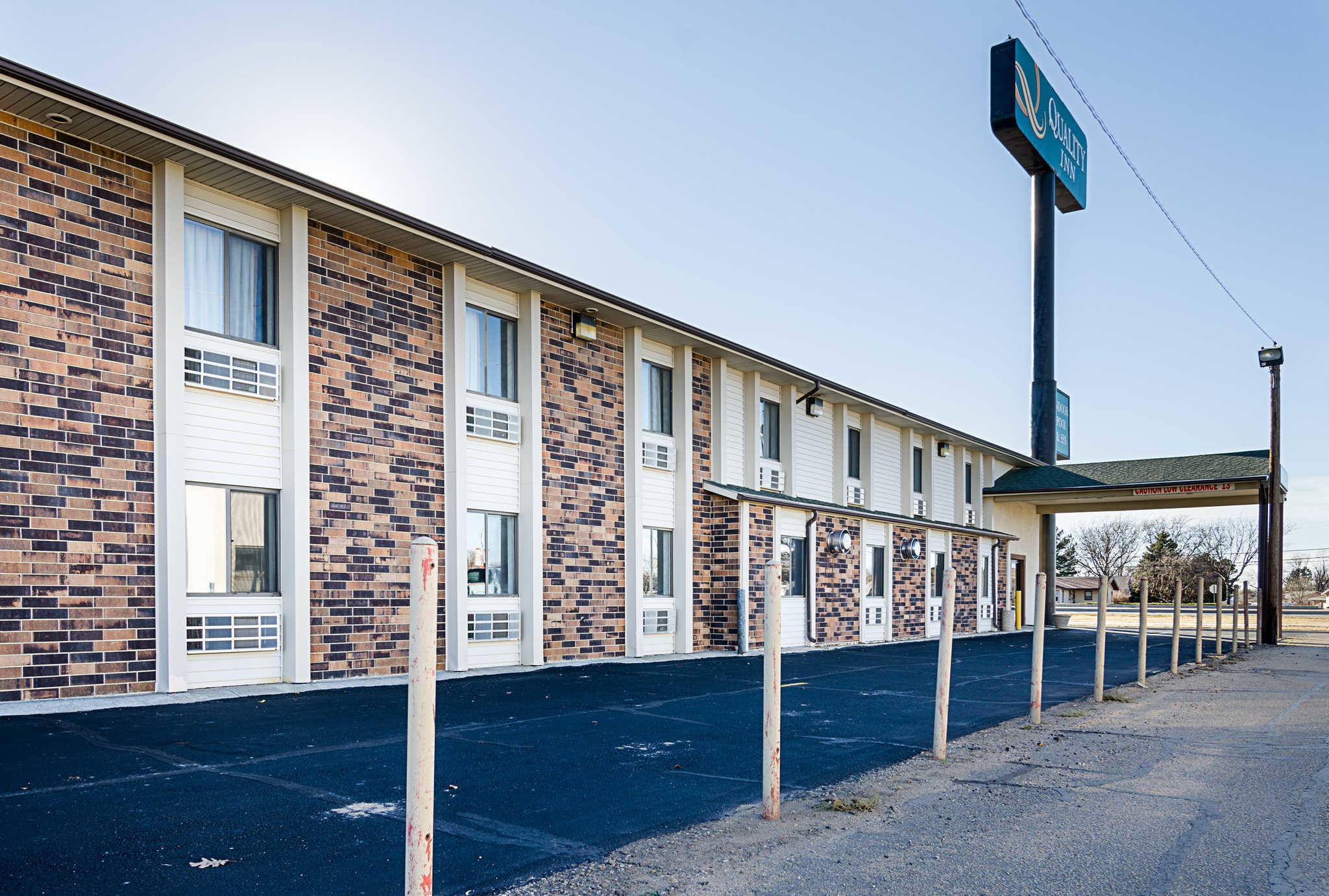 Quality Inn in Hays, KS (785) 6288...