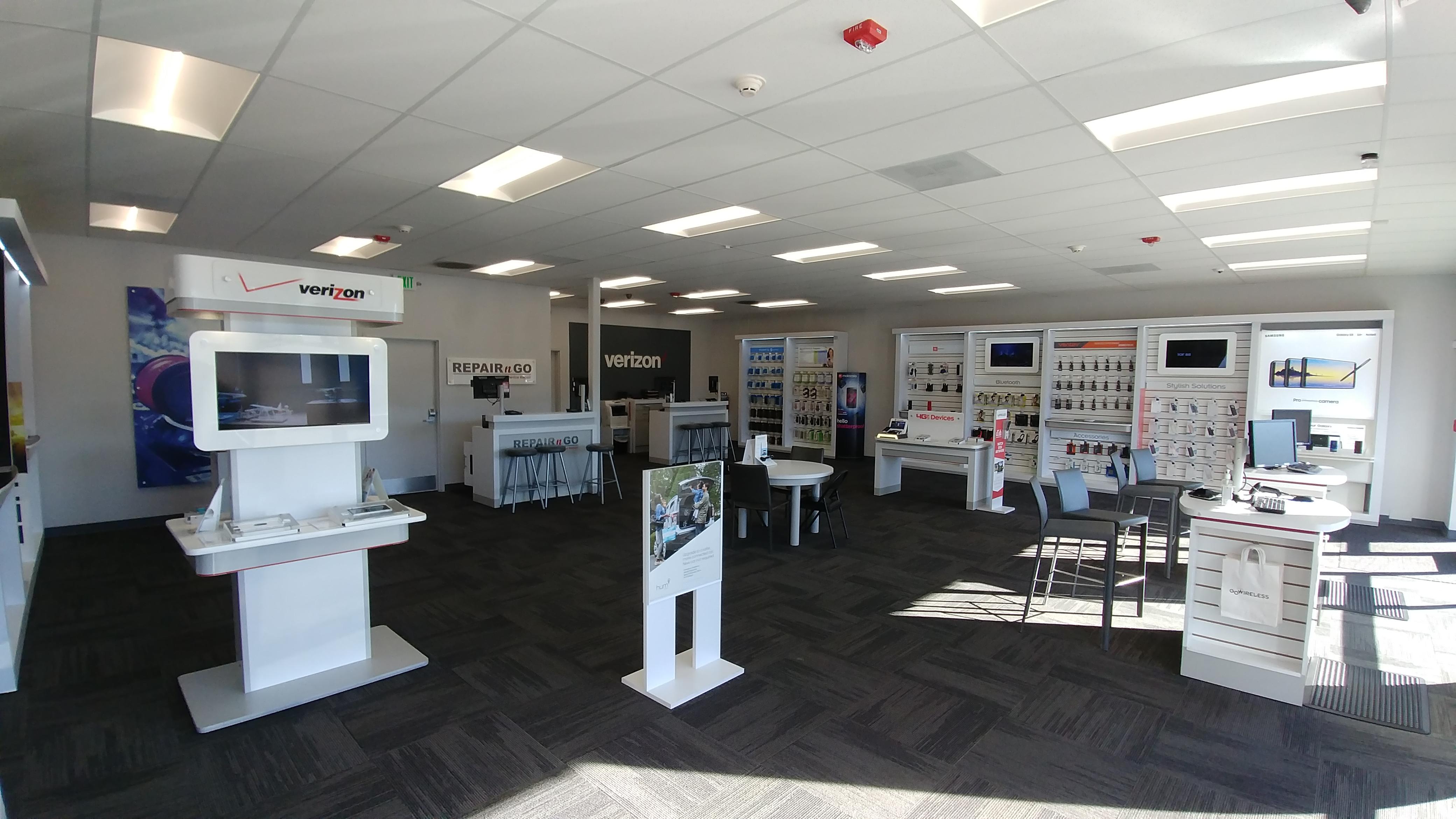 Verizon Authorized Retailer – GoWireless Photo