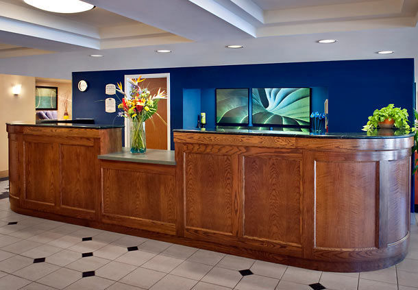 Images Fairfield Inn by Marriott Amesbury