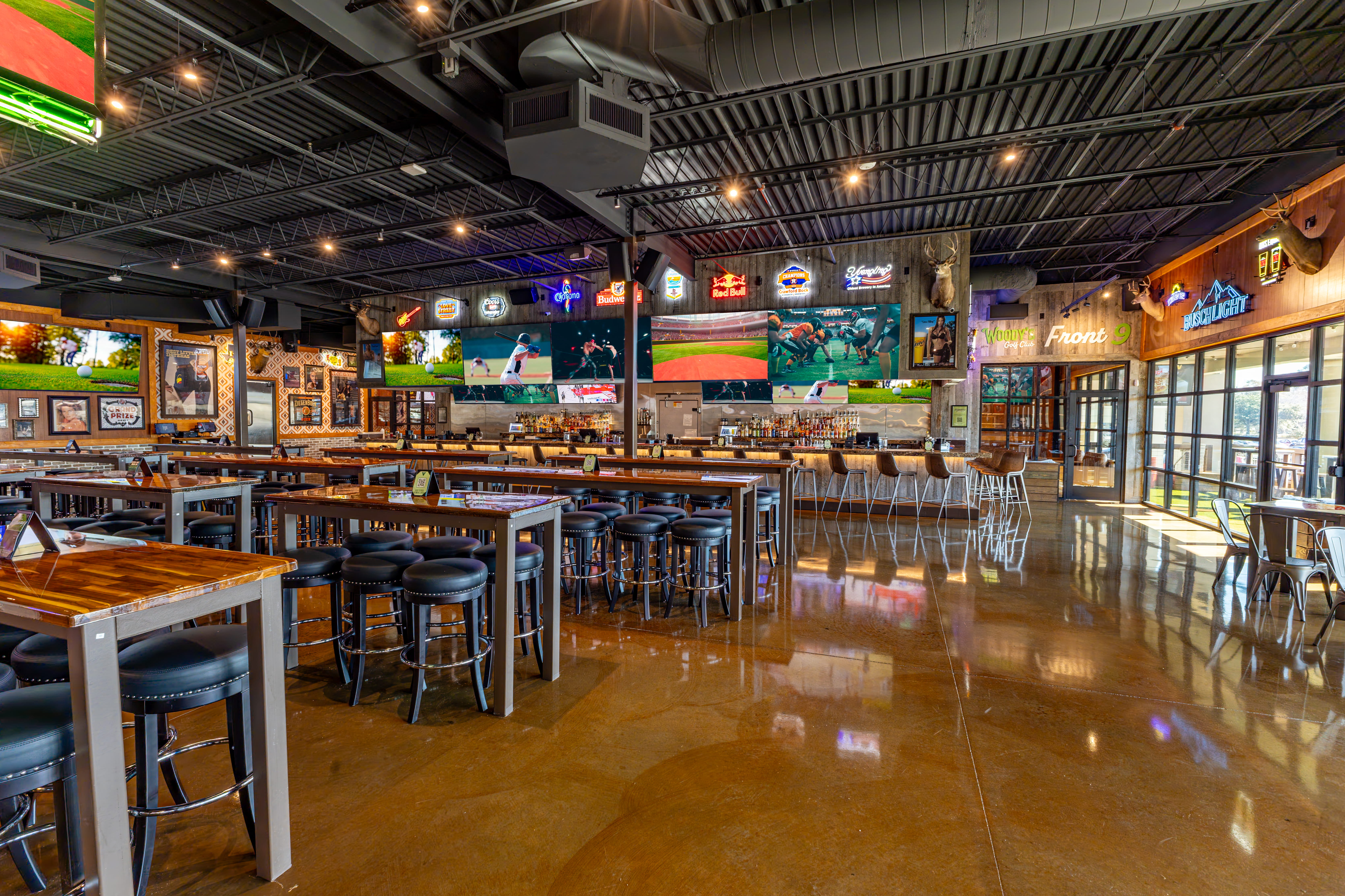 Woody's Hideaway Conroe Image