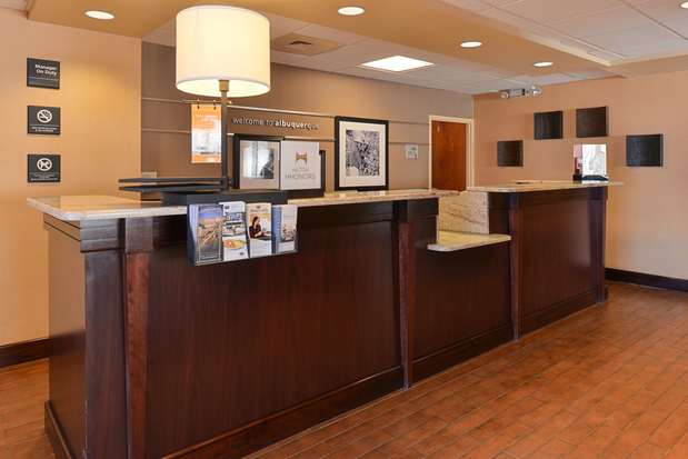 Images Hampton Inn Albuquerque-University/Midtown