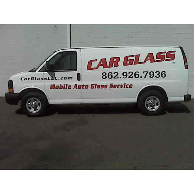 Car Glass LLC Logo
