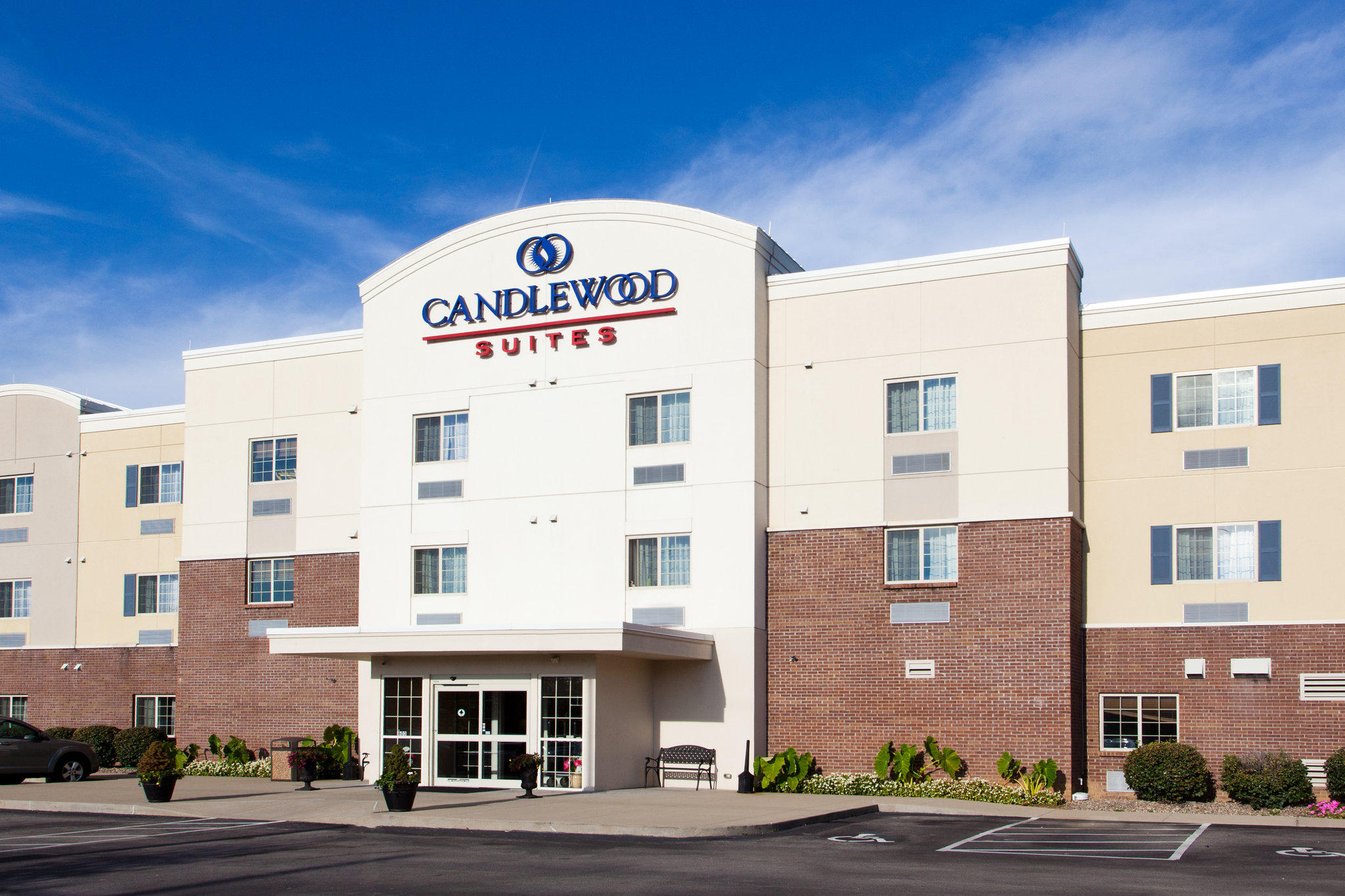 Candlewood Suites Lexington Photo