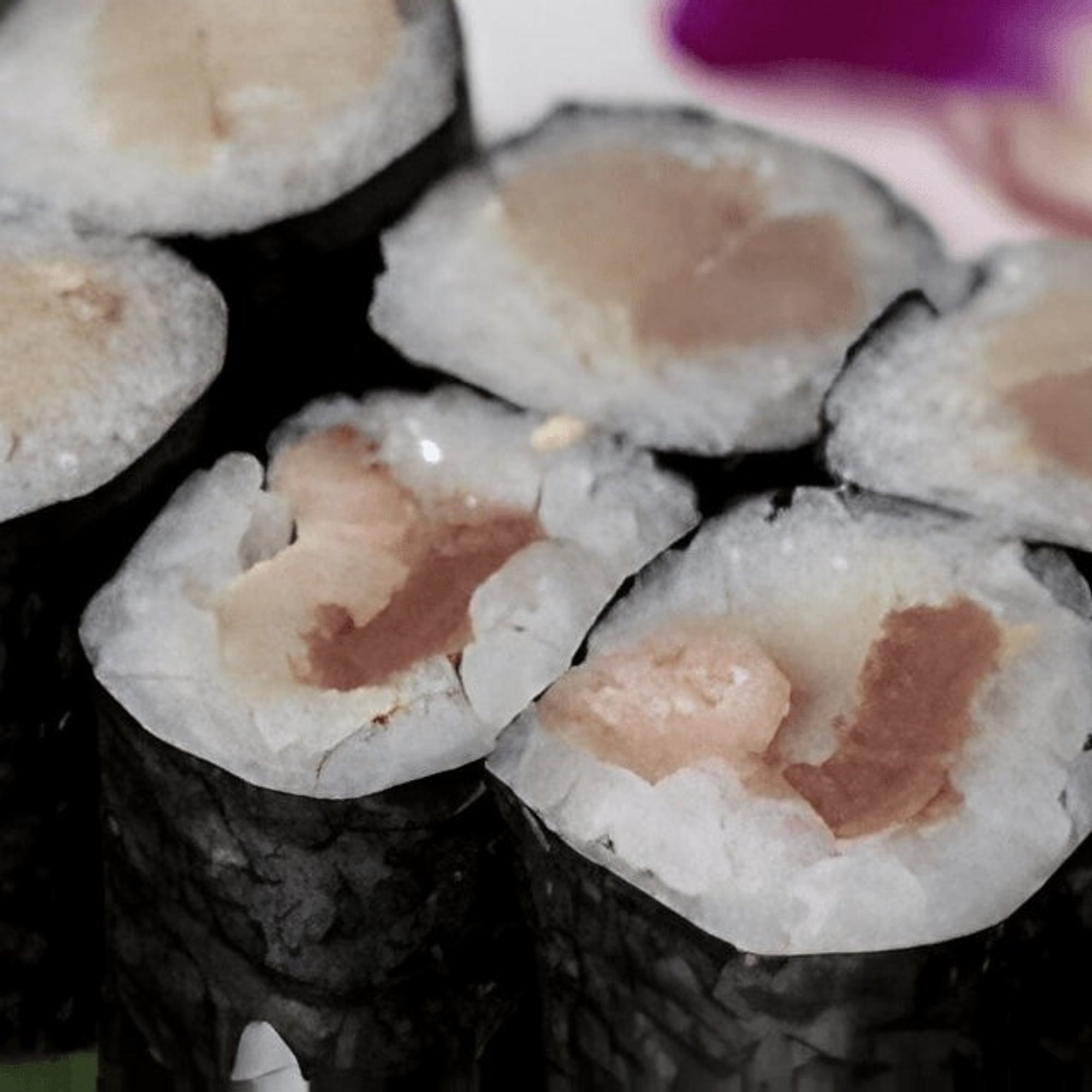 Yellowtail Roll