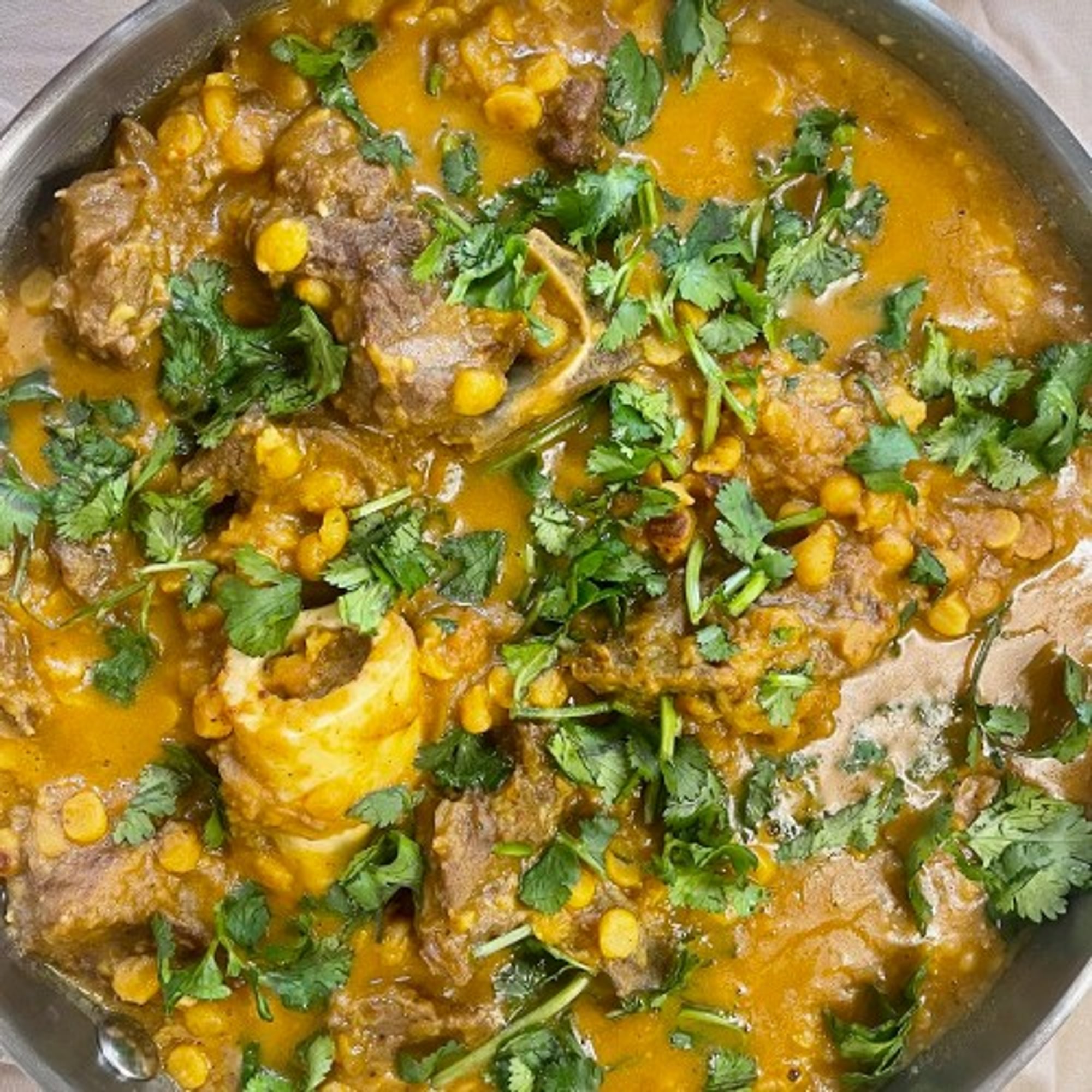 Dal Gosht (Baby Goat with Bone)
