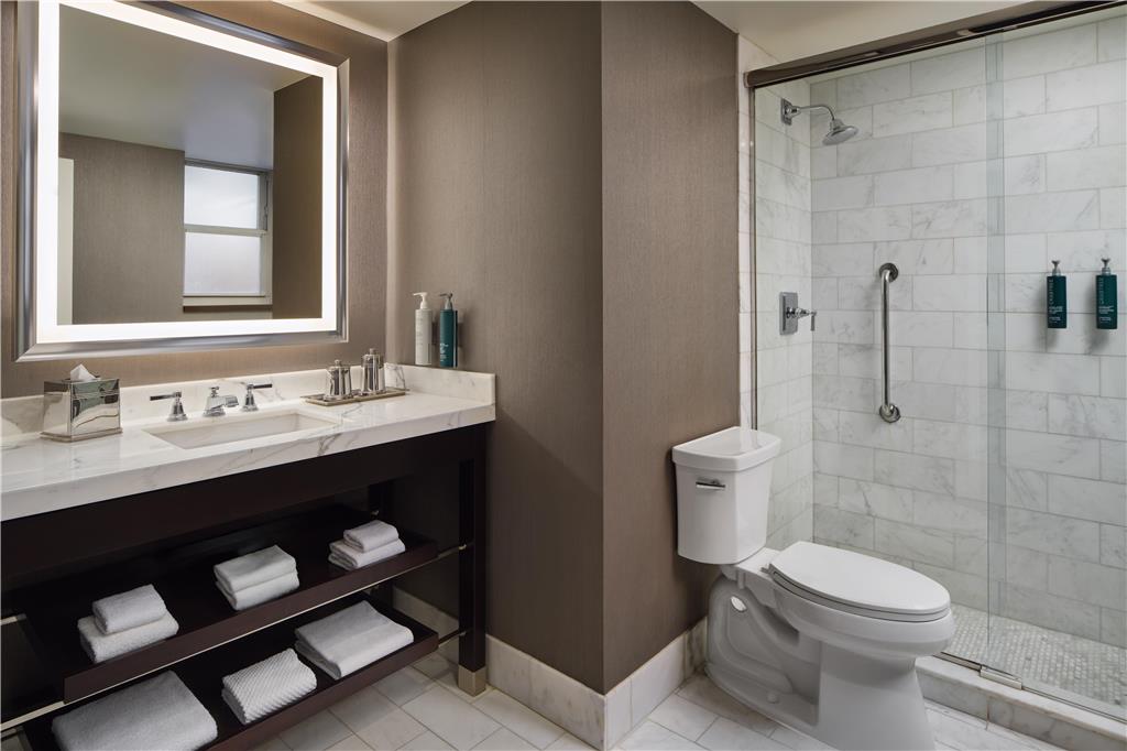 Hilton Chicago Image