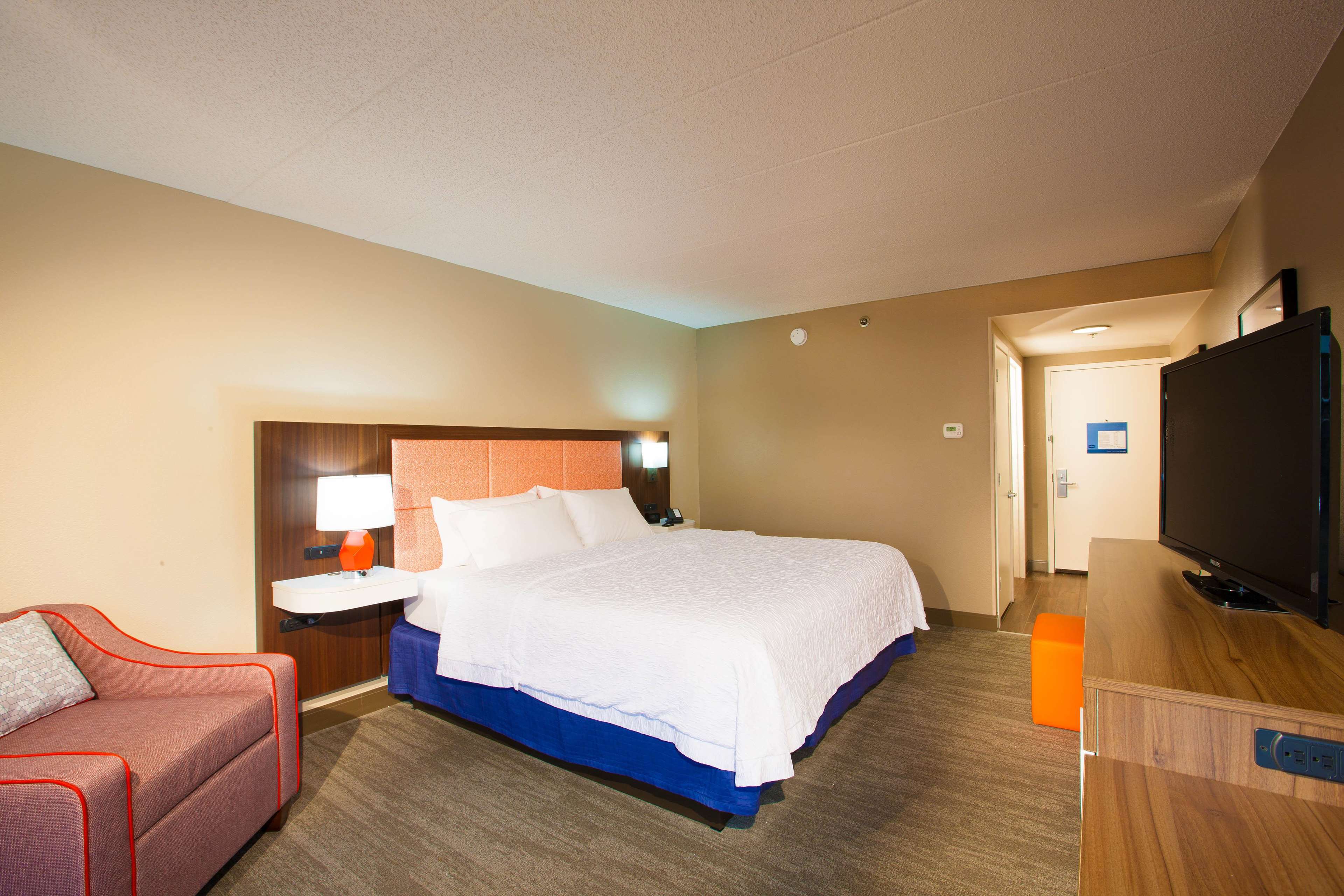 Hampton Inn Pennsville Photo