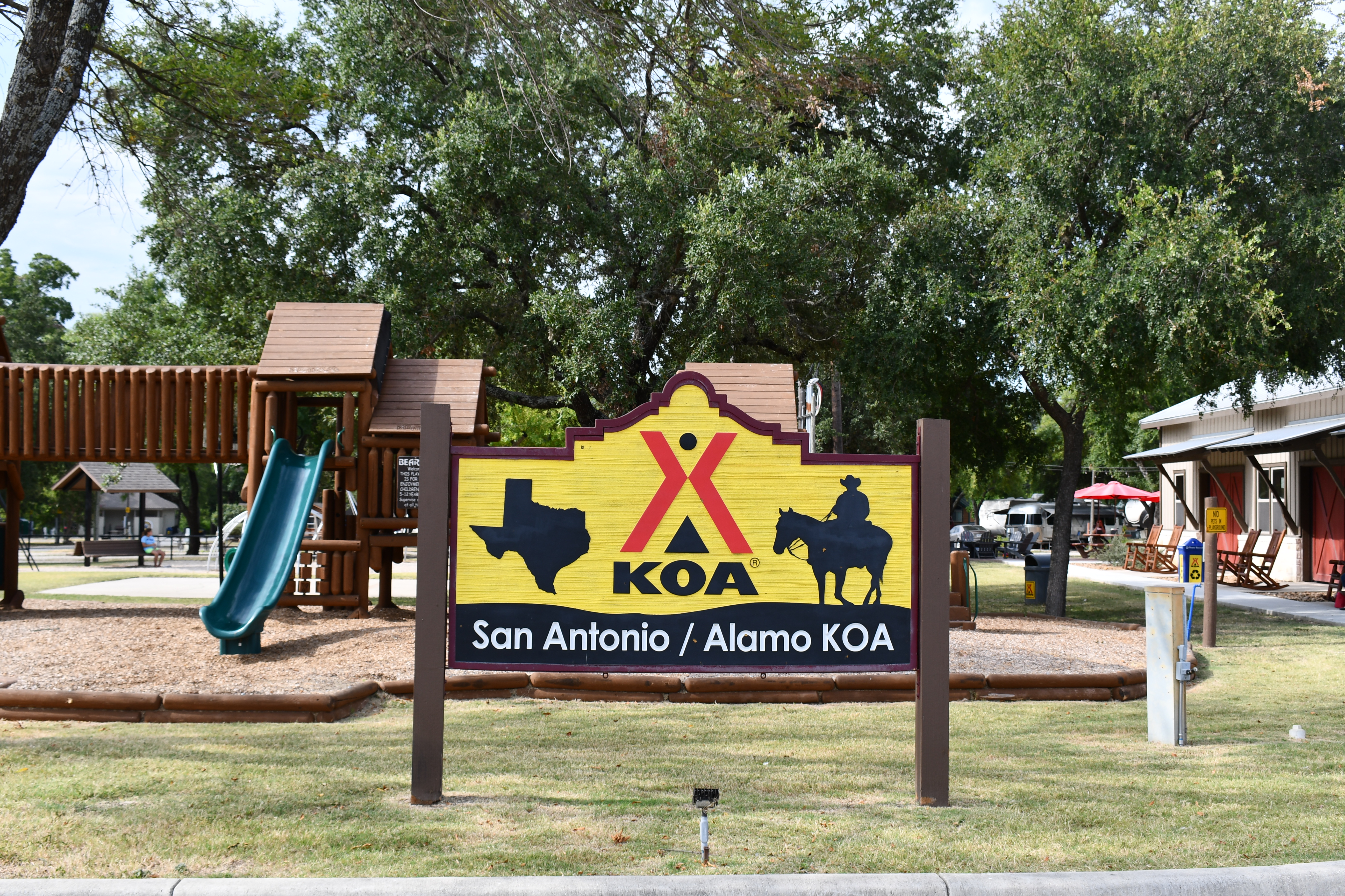 San Antonio / Alamo KOA Holiday Photo