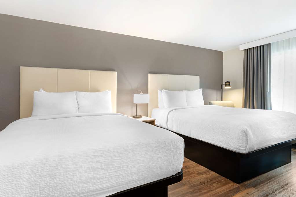 Best Western Plus Rancho Cordova Inn Image