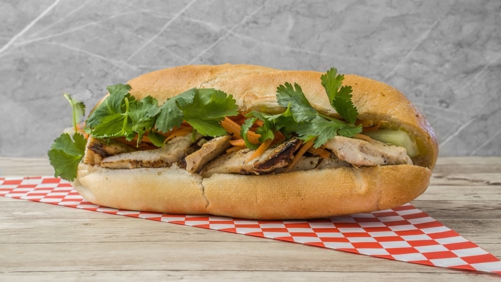 S2: Grilled Chicken Sandwich - Banh Mi Ga Nuong