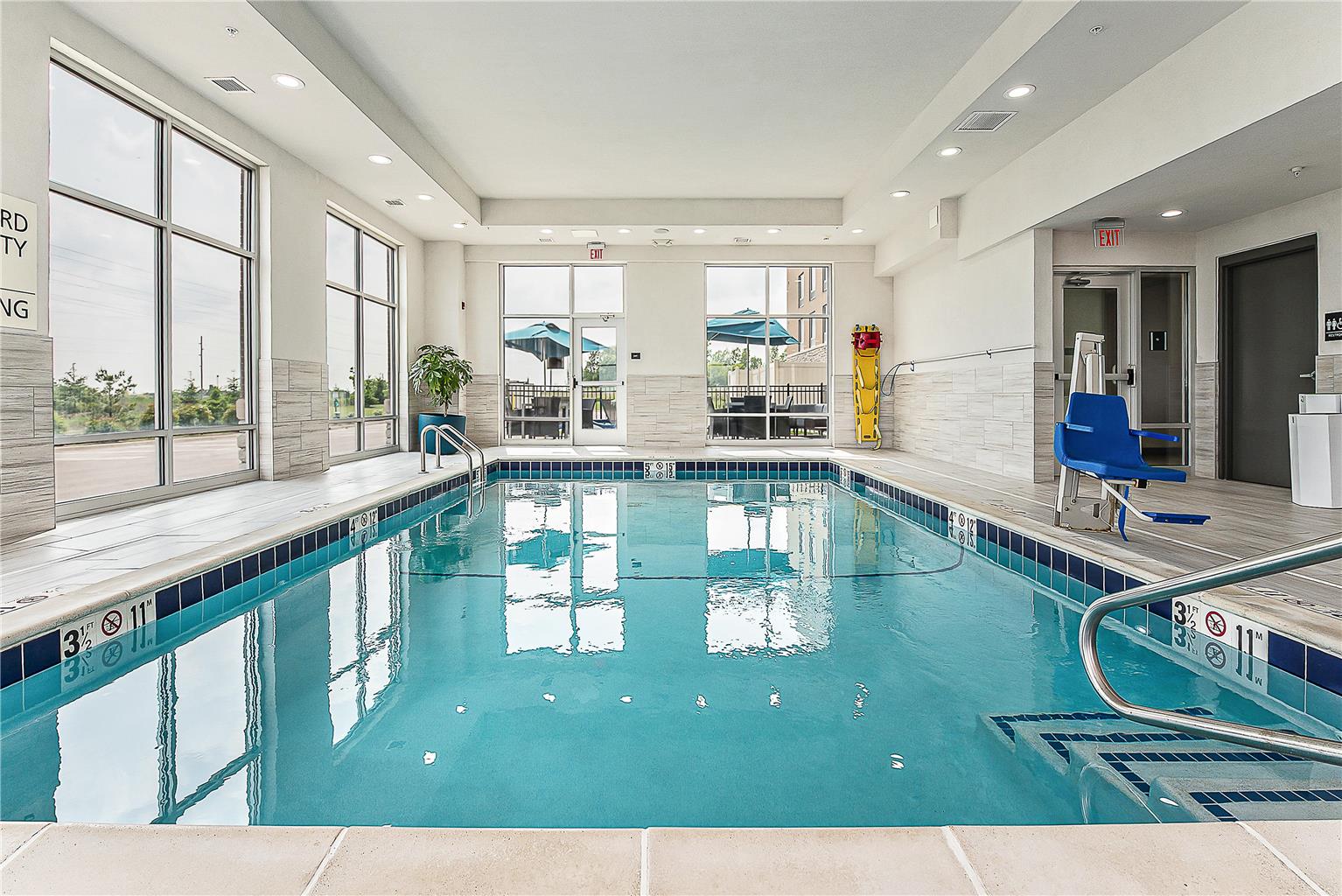 Hampton Inn & Suites Howell Image